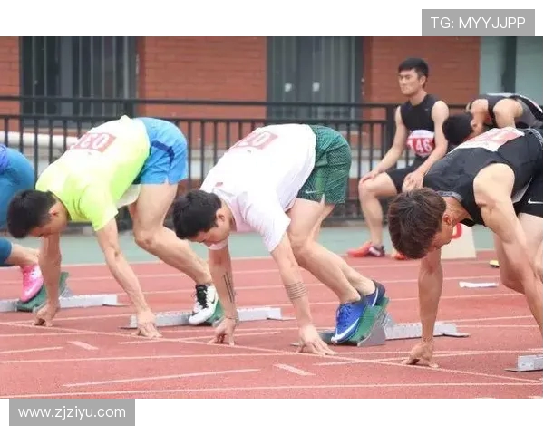 杭州足球队在钻石联赛中的拼搏历程与荣耀时刻回顾