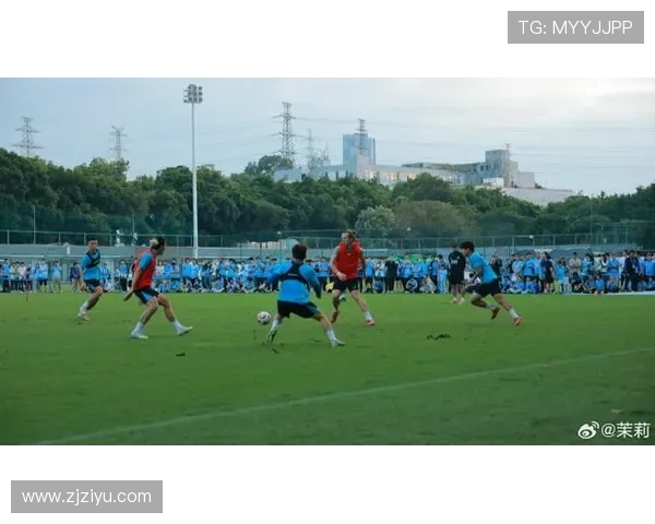 深圳足球队战术变革引发热议球迷期待新赛季表现提升