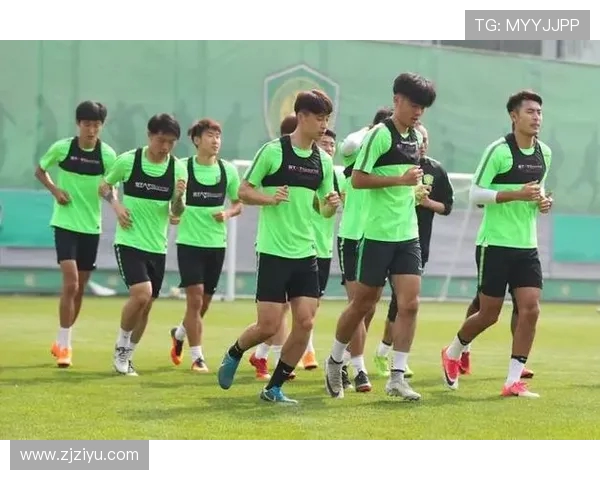 上海申鑫与新疆队首发阵容对比分析及比赛前瞻