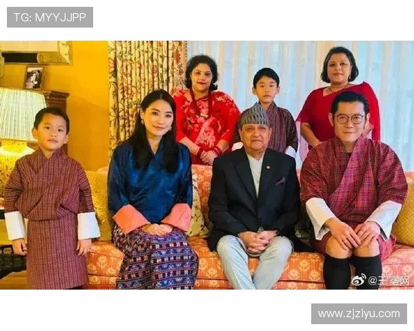 尼泊尔女足与不丹女足激战正酣争夺南亚足球赛冠军荣耀