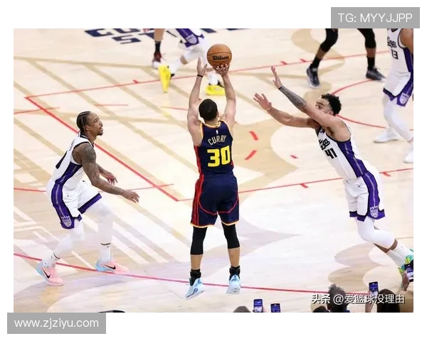 库里三分绝杀骑士再现经典瞬间NBA历史对决的传奇时刻回顾