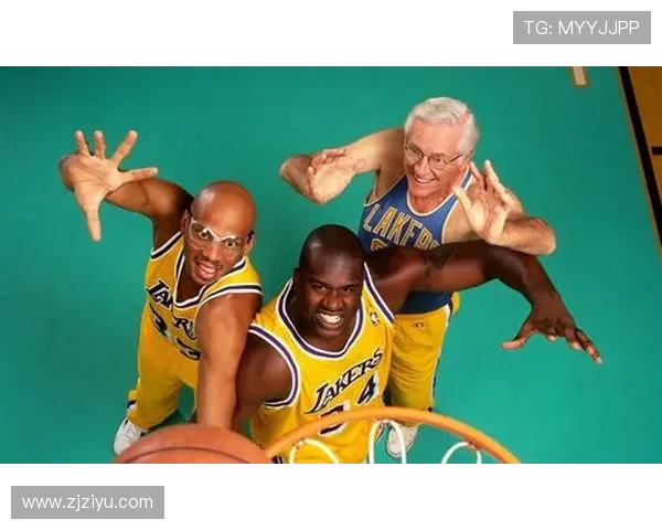 蒙得维的亚国民与美州太阳的激烈对决展现篮球魅力与团队精神